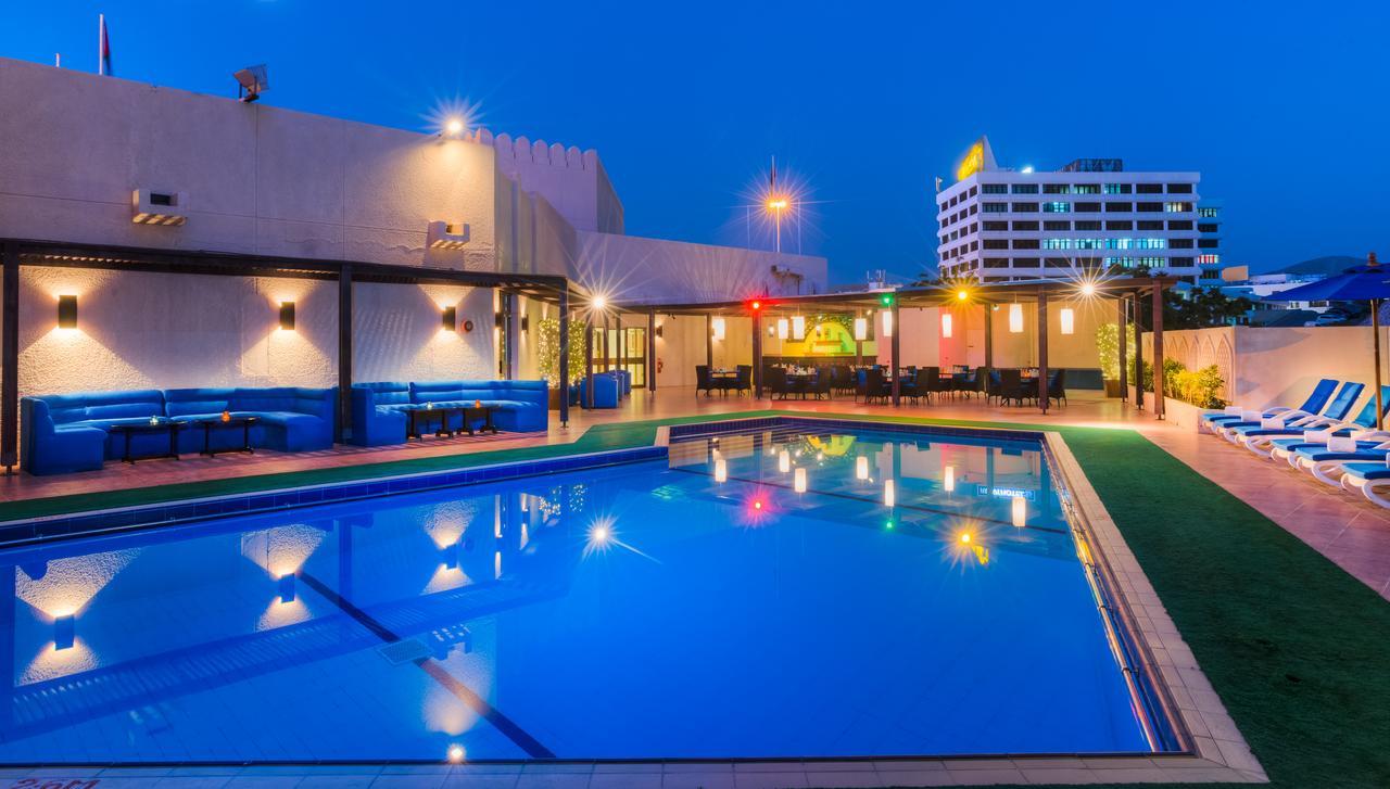 Tulip Inn Downtown Muscat Eksteriør billede