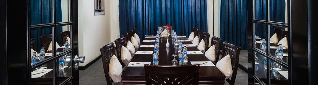 Tulip Inn Downtown Muscat Eksteriør billede