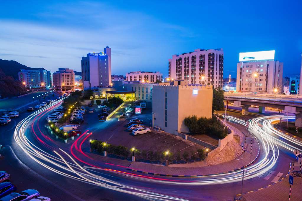Tulip Inn Downtown Muscat Eksteriør billede